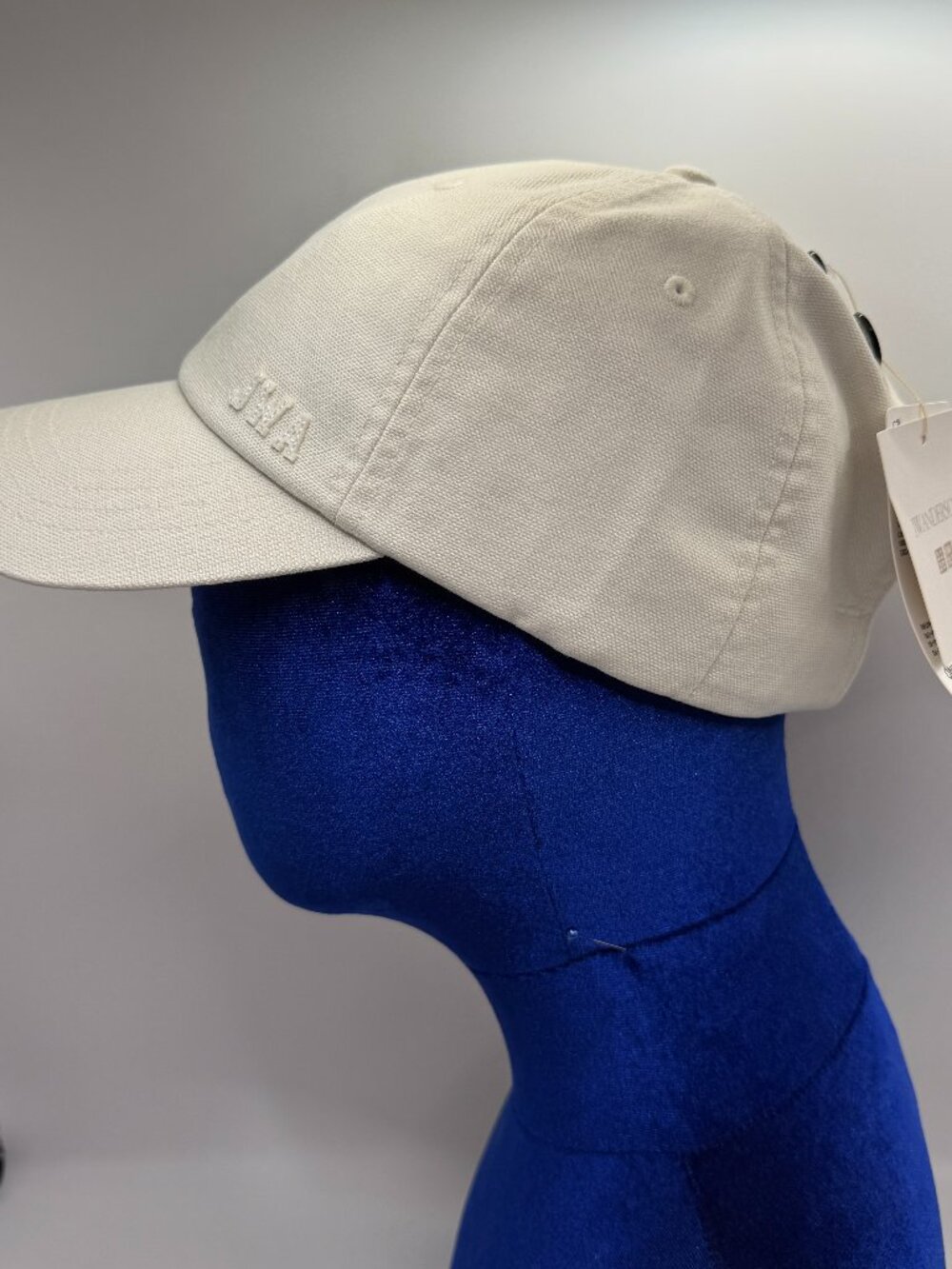 NWT JW ANDERSON x Uniqlo white Cap Hat Creative director Dior